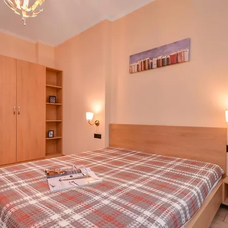 Dream - The Library - 3-bdr, 2-bthr By Flat Mаnager *