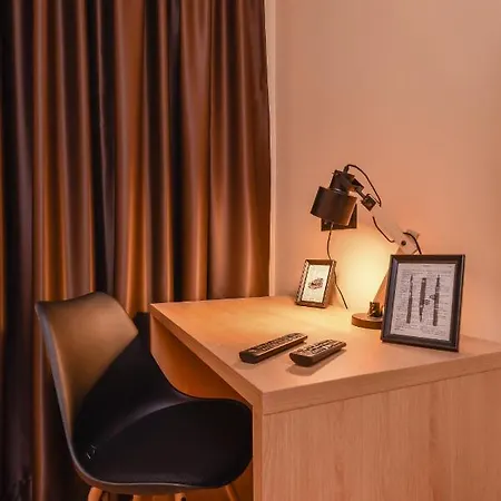 Apartament Dream - The Library - 3-bdr, 2-bthr By Flat Mаnager *
