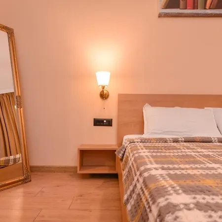 Apartment Dream - The Library - 3-bdr, 2-bthr By Flat Mаnager *